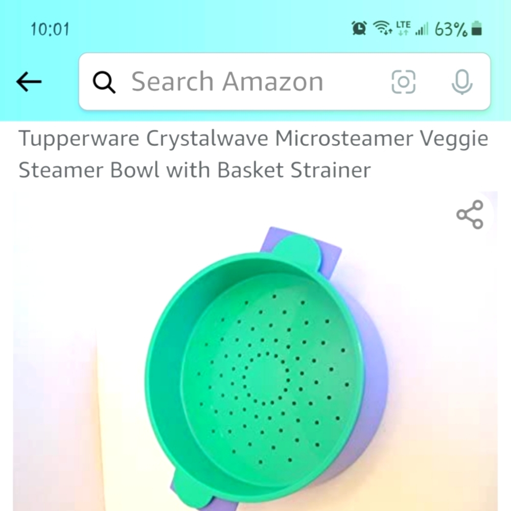Tupperware veggie steamer bowl with strainer